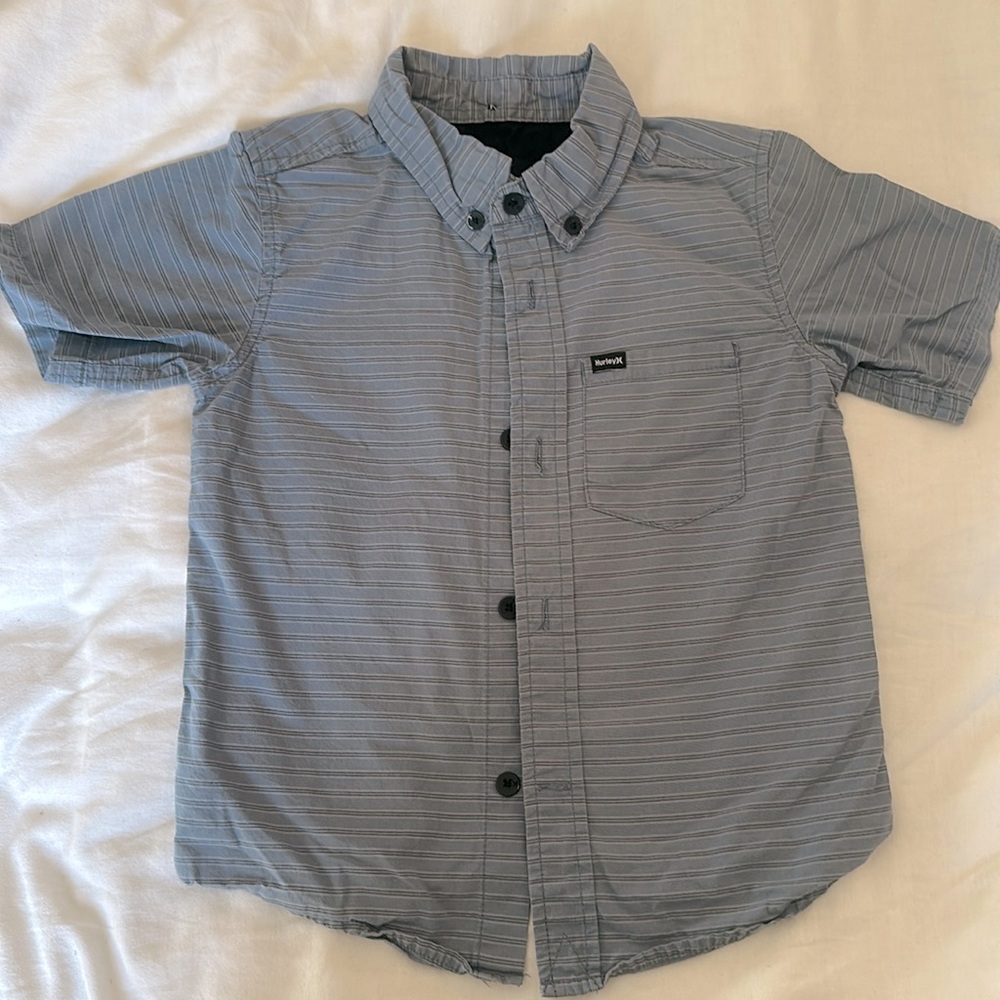 Hurley Little Boy Short Sleeve striped Woven Shirt Button up size 4